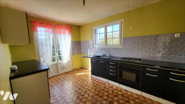 Dans un quartier résidentiel, pavillon sur 1420 m²