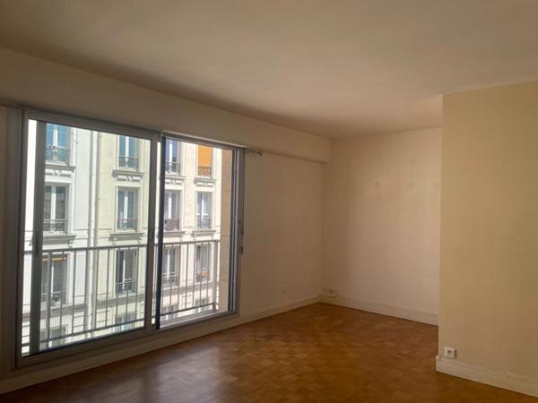 Appartement Paris 2 pièce(s) 49.32 m2