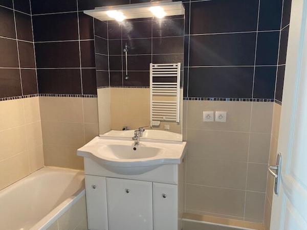 Vente appartement Floirac : 152 000 € - AJP Immobilier Le Bouscat