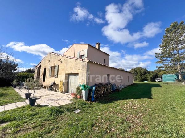 À vendre Villa d’Exception à Reillanne (04110) – 120 m², 5 Pièces, 4 Chambres, Piscine 10x5, Terrain Clos 9 000 m², Calme Absolu en Provence