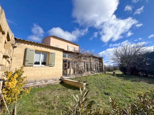 À vendre Villa d’Exception à Reillanne (04110) – 120 m², 5 Pièces, 4 Chambres, Piscine 10x5, Terrain Clos 9 000 m², Calme Absolu en Provence