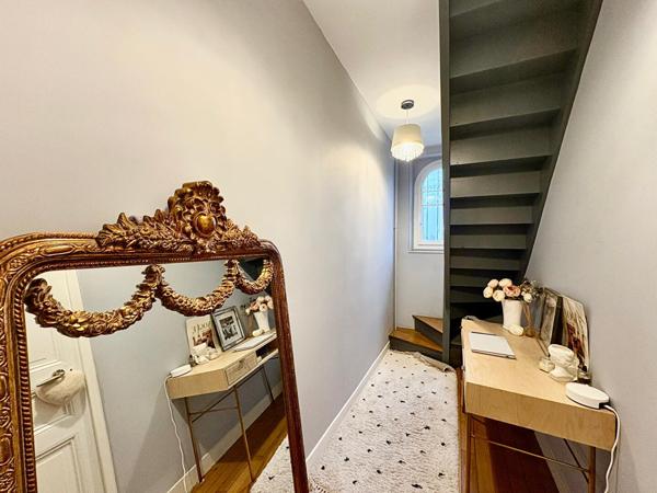 Maison Verrieres Le Buisson 8 pièce(s) 180.60 m2