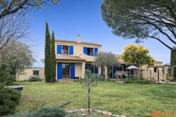 Villa familiale de 140m² avec grand terrain et dépendances