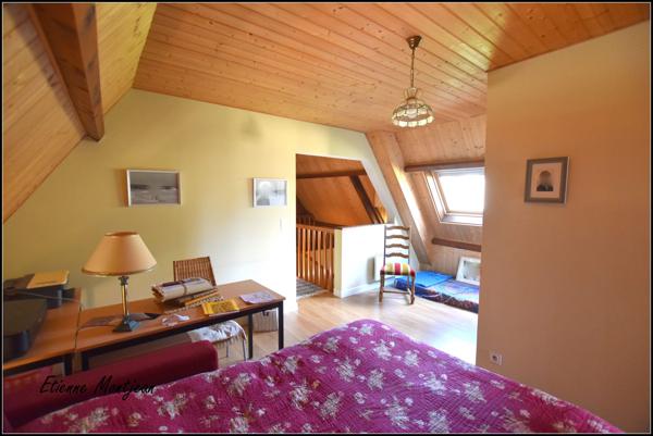 MAISON à Cazals, 125 m² habitables, 3 chambres, garage, jardins