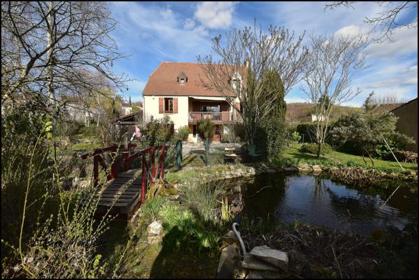 MAISON à Cazals, 125 m² habitables, 3 chambres, garage, jardins