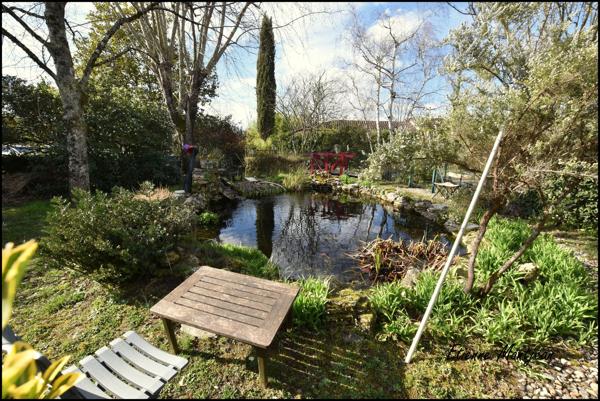 MAISON à Cazals, 125 m² habitables, 3 chambres, garage, jardins