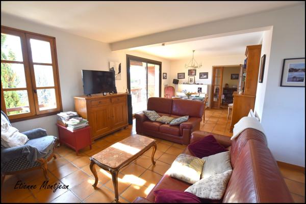 MAISON à Cazals, 125 m² habitables, 3 chambres, garage, jardins