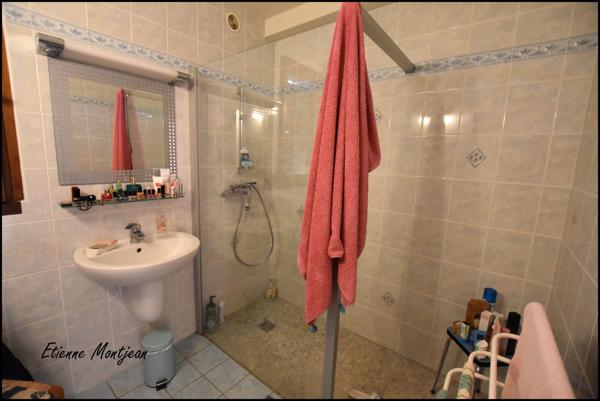 MAISON à Cazals, 125 m² habitables, 3 chambres, garage, jardins