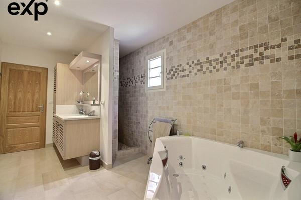 Saint Antoine 84800 ISLE SUR LA SORGUE