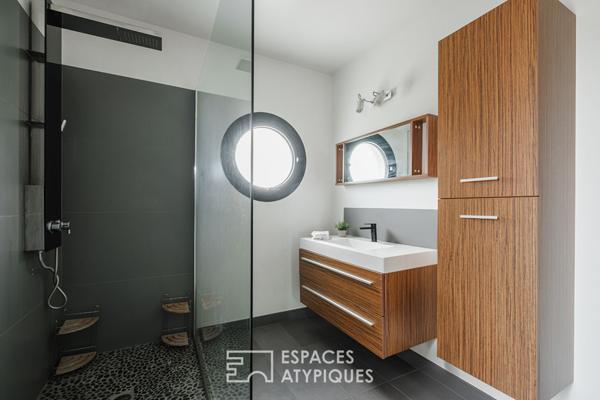 Maison contemporaine avec piscine et studio indépendant