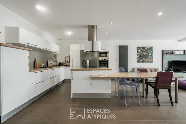 Maison contemporaine avec piscine et studio indépendant