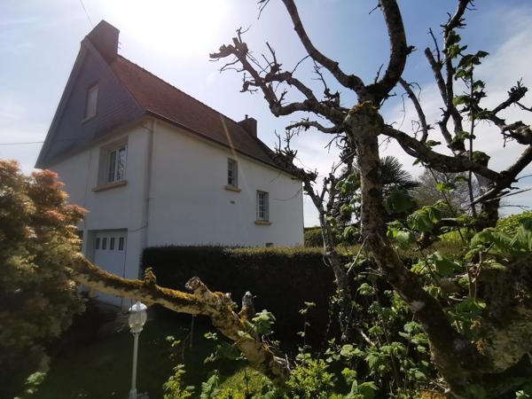 Maison familiale au calme – Un potentiel rare à révéler à Rosporden