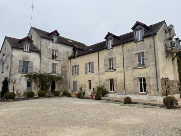 Crécy-la-Chapelle (77580) Appartement trois pièces de 93 m² Crécy la Chapelle