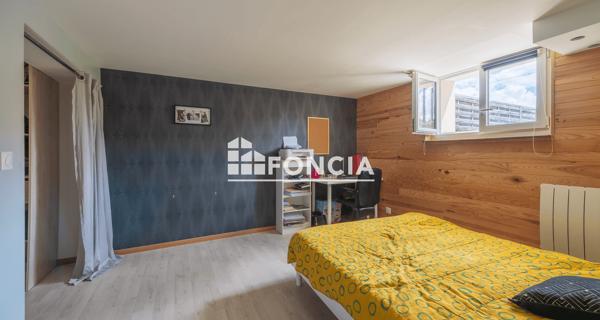 À vendre Maison 5 pièces 102 m² - Laval 53000