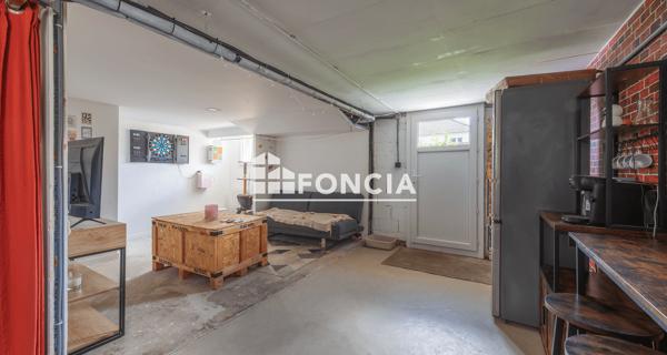 À vendre Maison 5 pièces 102 m² - Laval 53000