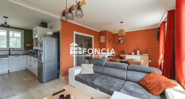 À vendre Maison 5 pièces 102 m² - Laval 53000