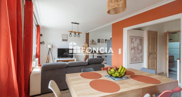 À vendre Maison 5 pièces 102 m² - Laval 53000