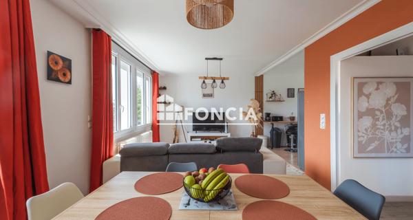 À vendre Maison 5 pièces 102 m² - Laval 53000