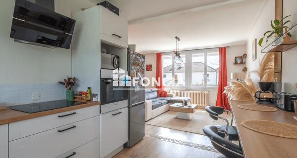 À vendre Maison 5 pièces 102 m² - Laval 53000
