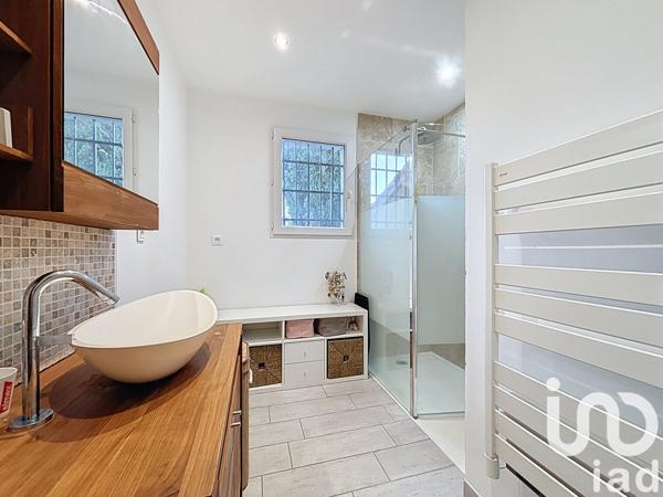 Maison à vendre 4 pièces 95 m² Saint-Mitre-les-Remparts