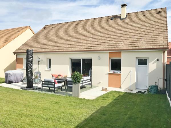 Maison neuve de plain-pied 91 m² - Laigné St Gervais- 3 chambres -garage- Jardin