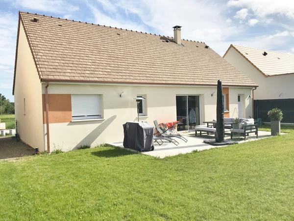 Maison neuve de plain-pied 91 m² - Laigné St Gervais- 3 chambres -garage- Jardin
