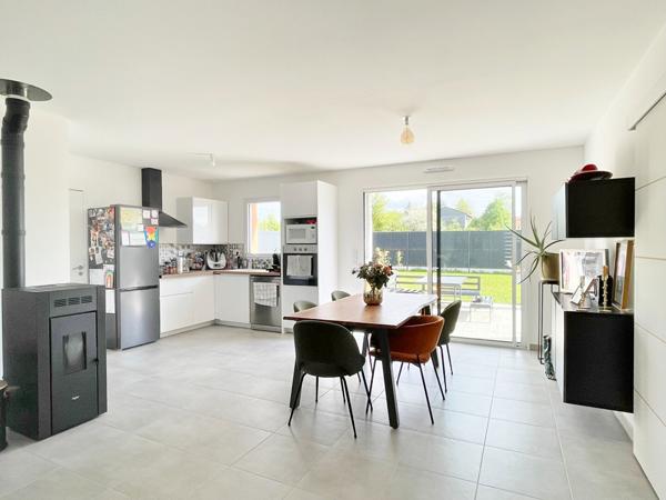 Maison neuve de plain-pied 91 m² - Laigné St Gervais- 3 chambres -garage- Jardin
