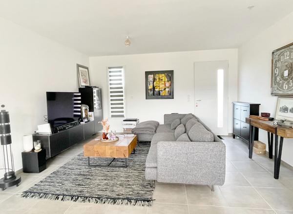 Maison neuve de plain-pied 91 m² - Laigné St Gervais- 3 chambres -garage- Jardin