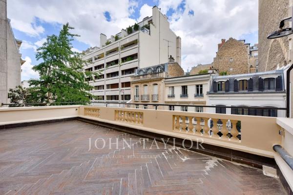 Hôtel Particulier avec jardin, terrasses et rooftop