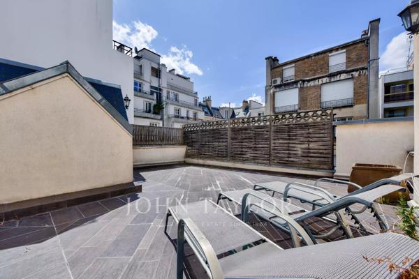 Hôtel Particulier avec jardin, terrasses et rooftop