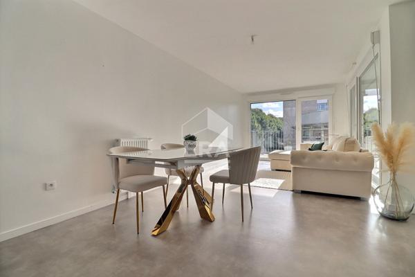 Appartement Sannois 4 pièce(s) 105 m2 + PARKING + DEUX TERRASSES