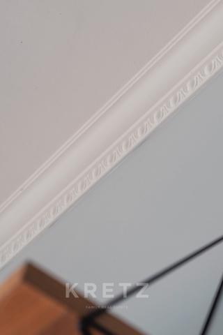 Élégant 3 pièces traversant avec parquet chêne massif – Adresse d’exception