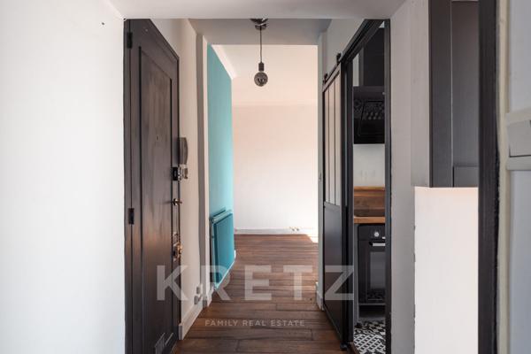 Élégant 3 pièces traversant avec parquet chêne massif – Adresse d’exception