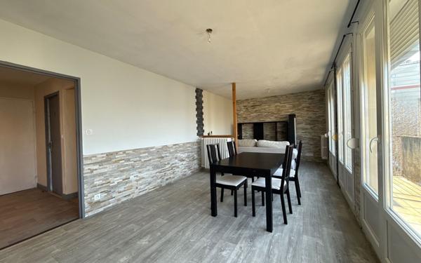 Appartement à vendre    3 pièces • 75,66 m2 Chenôve