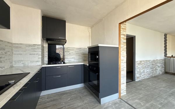 Appartement à vendre    3 pièces • 75,66 m2 Chenôve