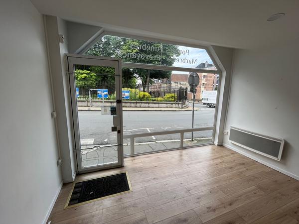 Local commercial Arras 66 m2