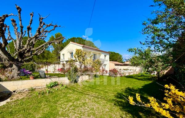 MAISON RÉNOVÉE 6 PIÈCES - PISCINE CHAUFFÉE- VUE CHÂTEAU