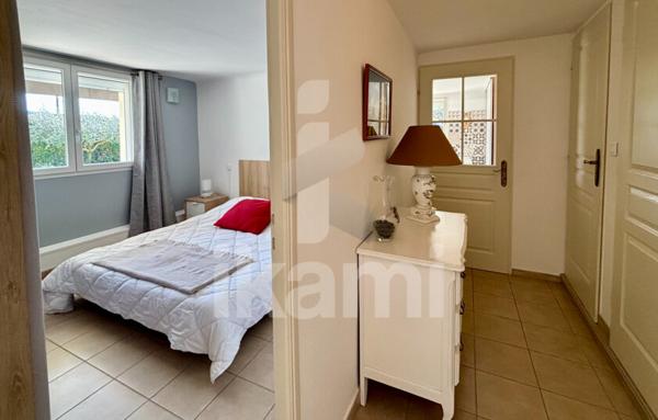 MAISON RÉNOVÉE 6 PIÈCES - PISCINE CHAUFFÉE- VUE CHÂTEAU