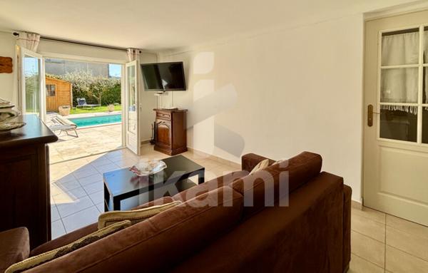 MAISON RÉNOVÉE 6 PIÈCES - PISCINE CHAUFFÉE- VUE CHÂTEAU