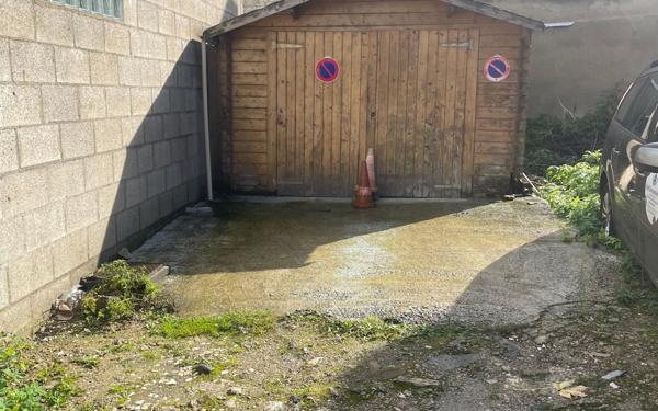 Maison à vendre    9 pièces • 221 m2 Amiens