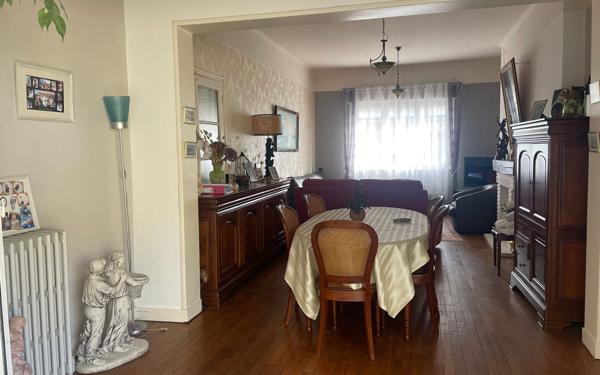 Maison à vendre    9 pièces • 221 m2 Amiens