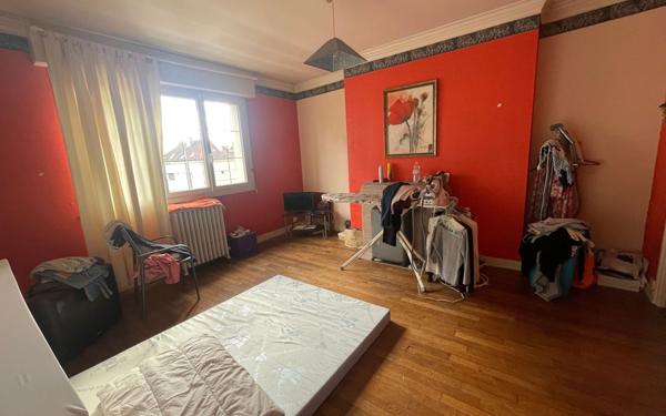 Maison à vendre    9 pièces • 221 m2 Amiens