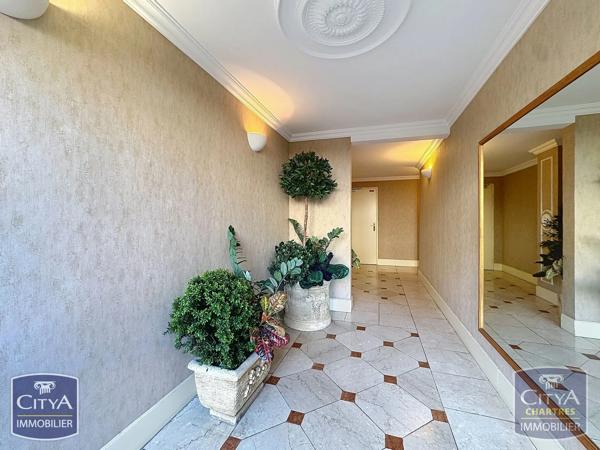 Appartement à vendre 3 pièces 82.28m² Chartres (28000)
