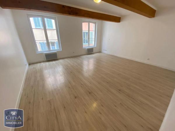 Appartement à louer 3 pièces 79m²