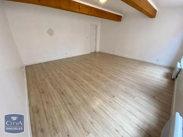Appartement à louer 3 pièces 79m²