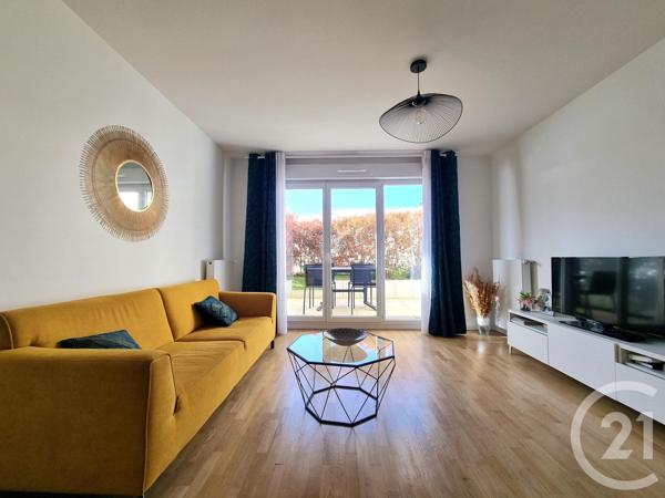 Appartement F3 à vendre  3 pièces - 68,74 m2 ST MAUR DES FOSSES - 94