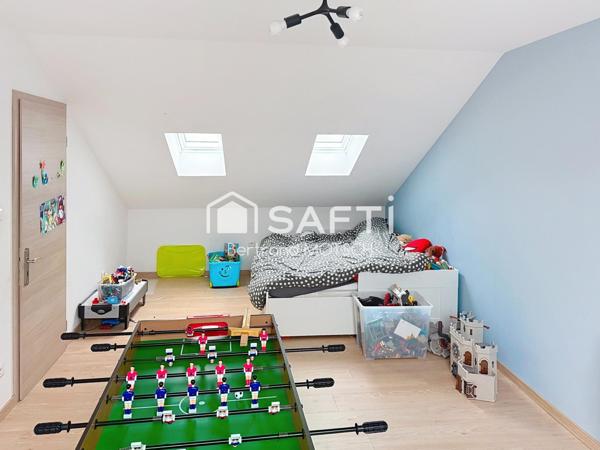 belle  maison individuelle sur sous sol