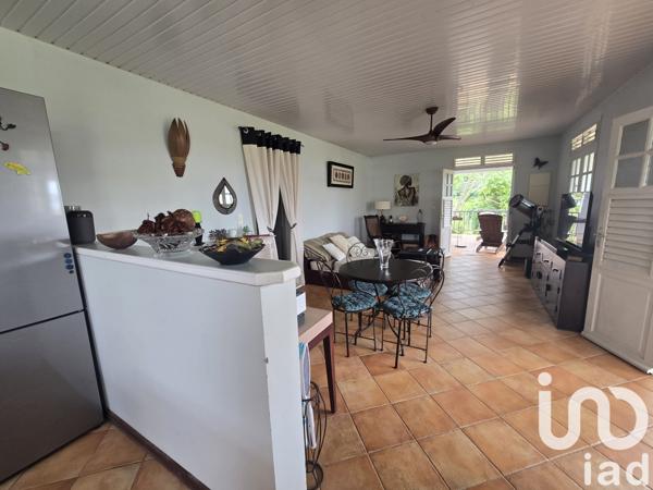 House for sale 4 rooms 93 m² Rivière-Pilote