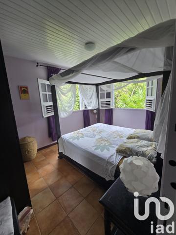 House for sale 4 rooms 93 m² Rivière-Pilote