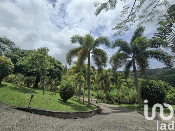 House for sale 4 rooms 93 m² Rivière-Pilote